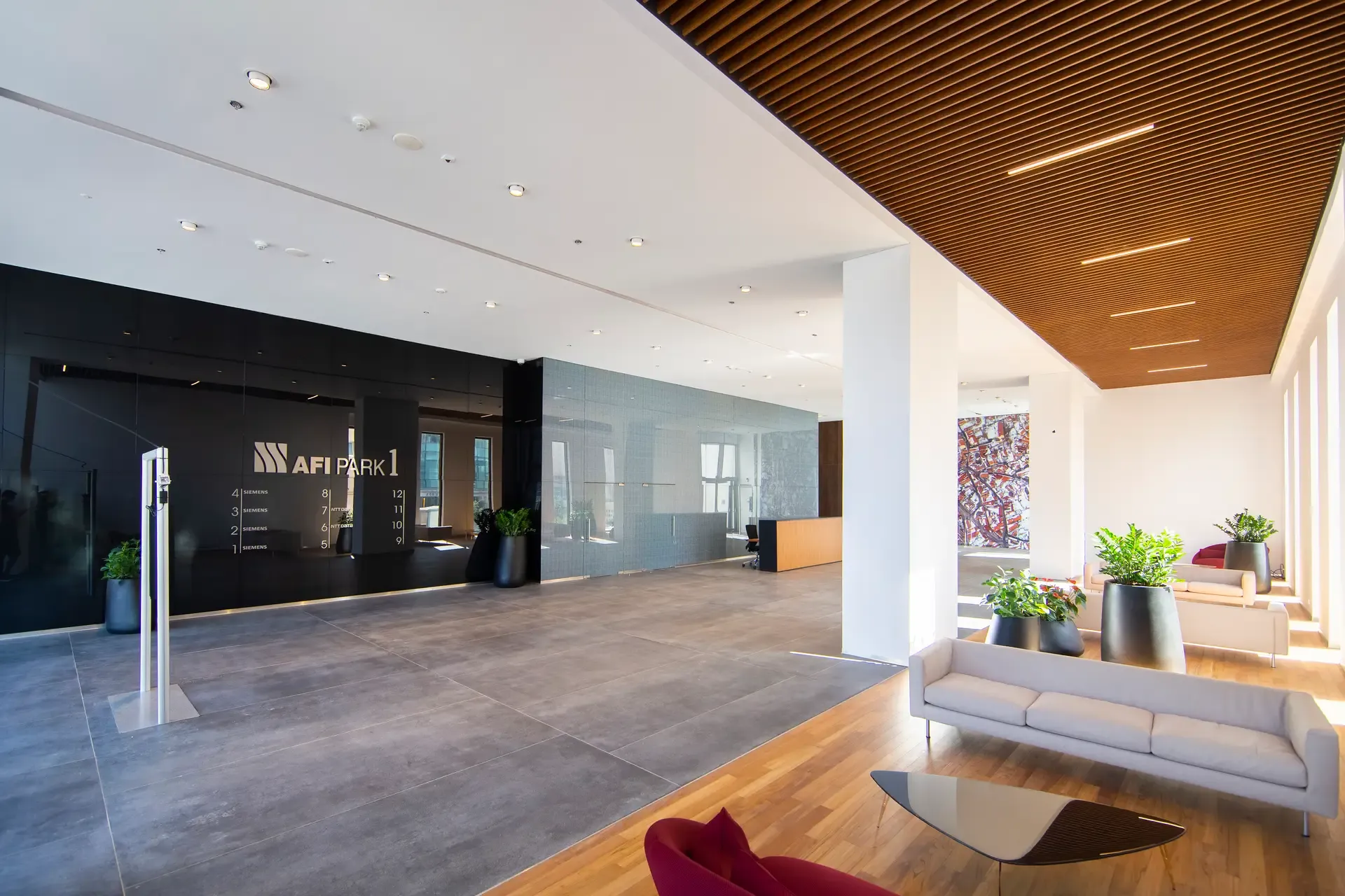 Tile AFI Park Brasov