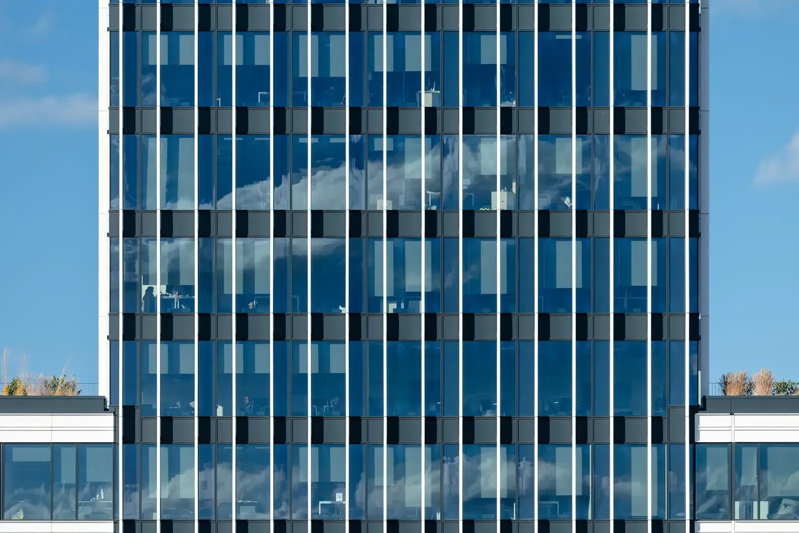 Tile AFI Port 7