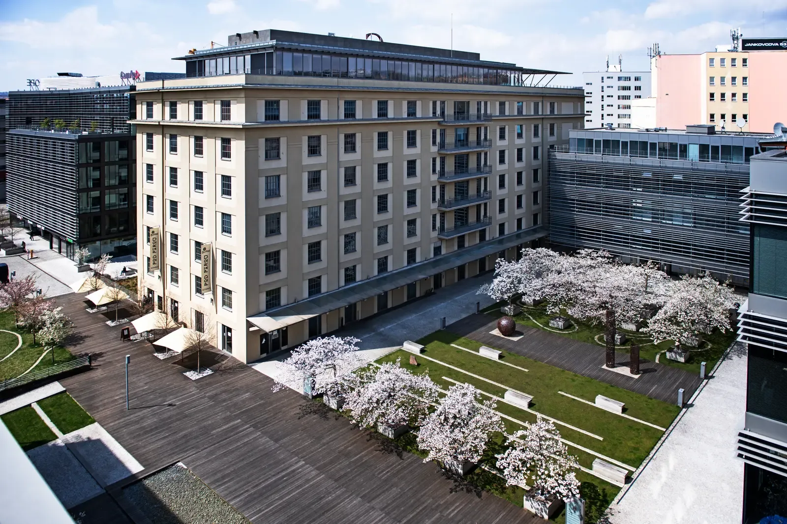 Tile Classic 7 Business Park