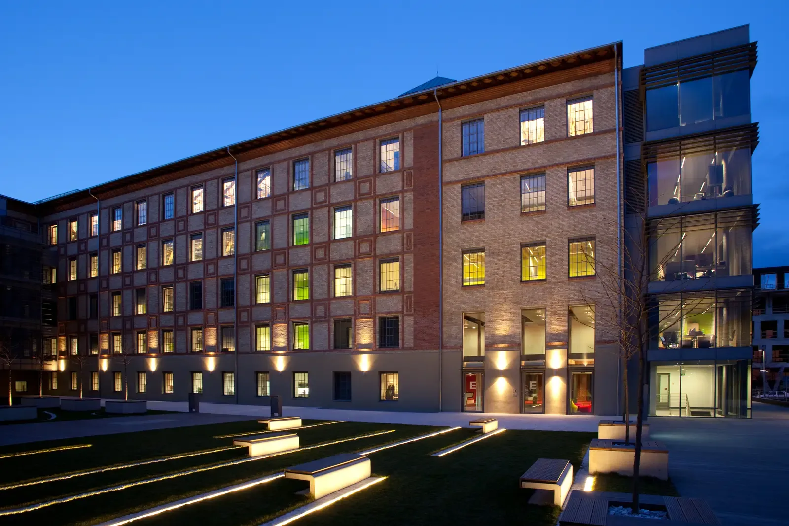 Tile Classic 7 Business Park